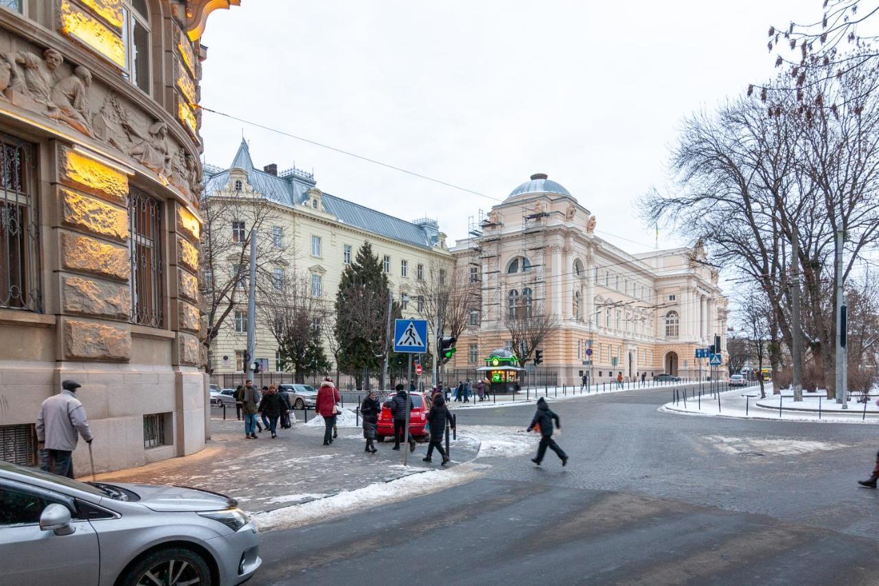 Alfa Apartments Franko University Львов Экстерьер фото